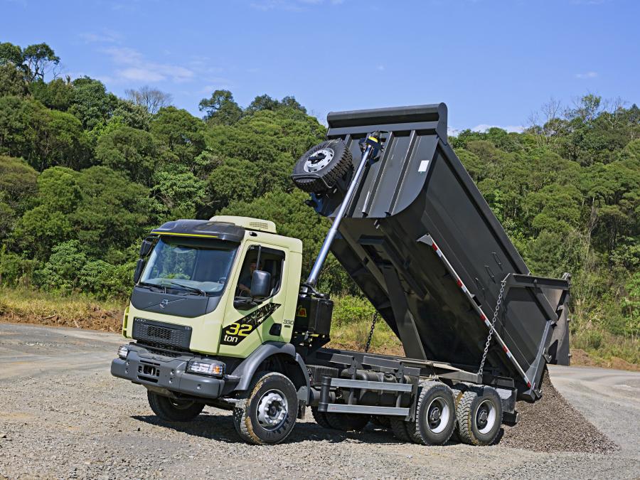 Volvo VM 330 6x4 Tipper 2014 года  (фото 17 из 19)